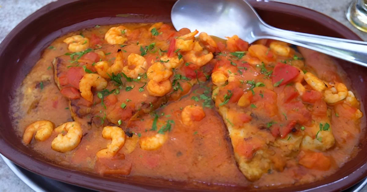 Filé de Peixe ao Molho de Camarão
